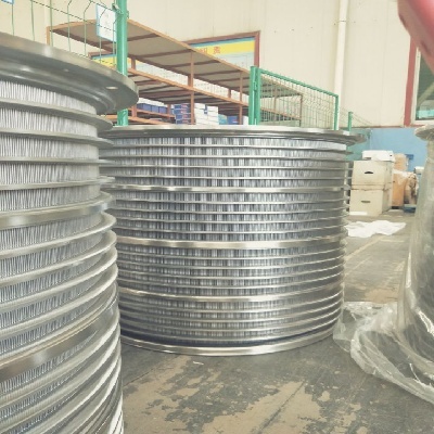 Hole or Slot? The Screen Basket Choice That Can Change Approach Flow Performance